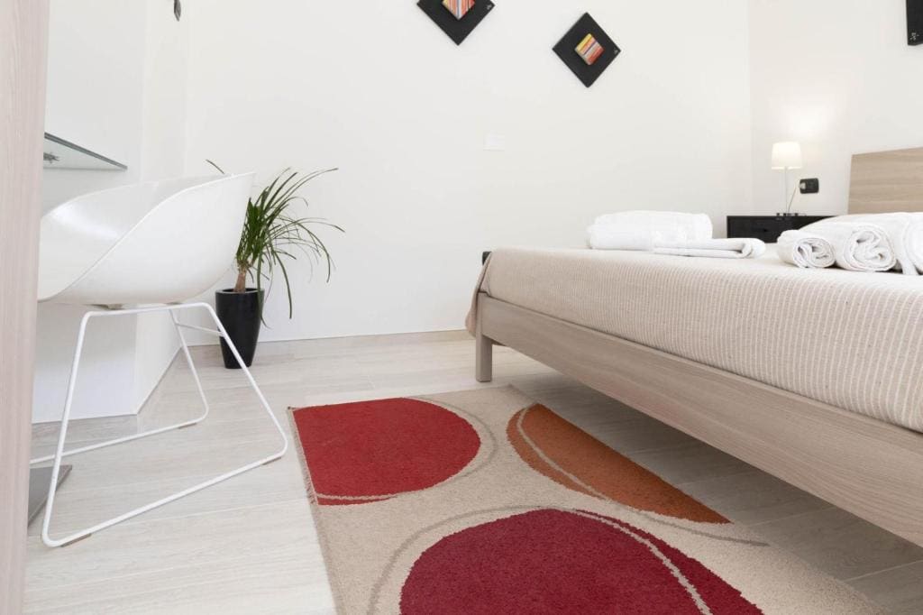 Standard Double Room room - Image 3