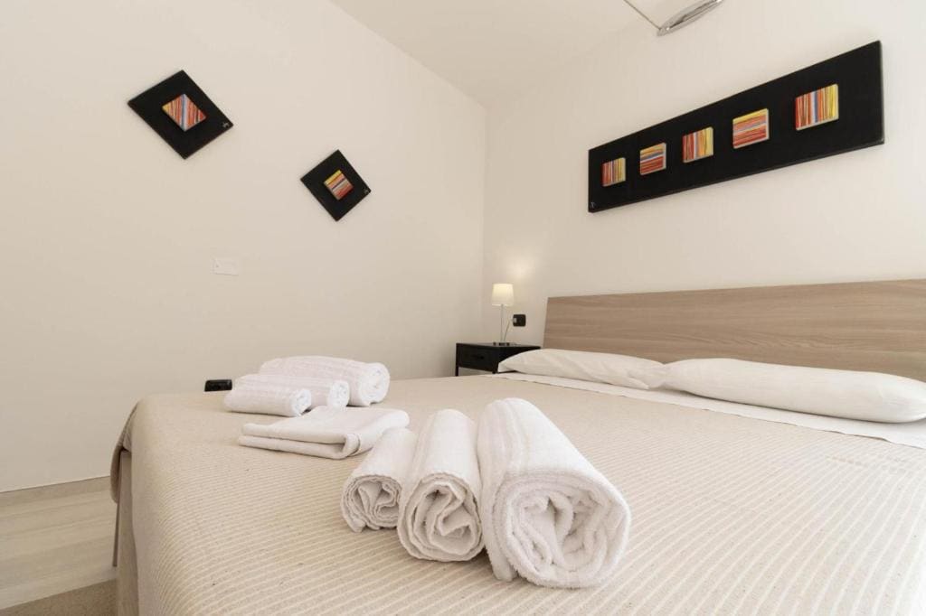 Standard Double Room room - Image 2