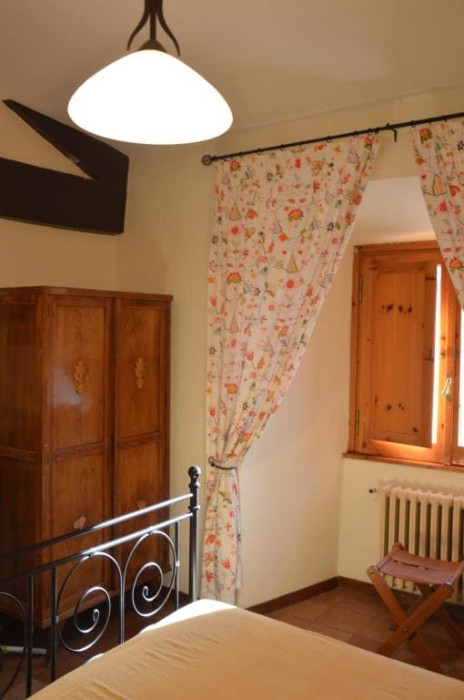 Apartment with Pool View room - Image 2