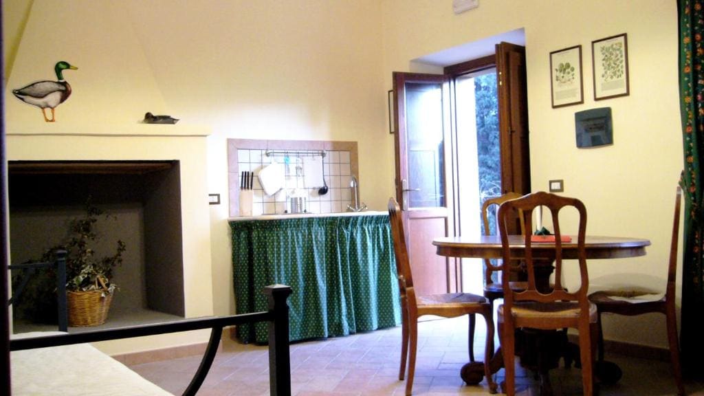 Studio with Garden View room - Image 3