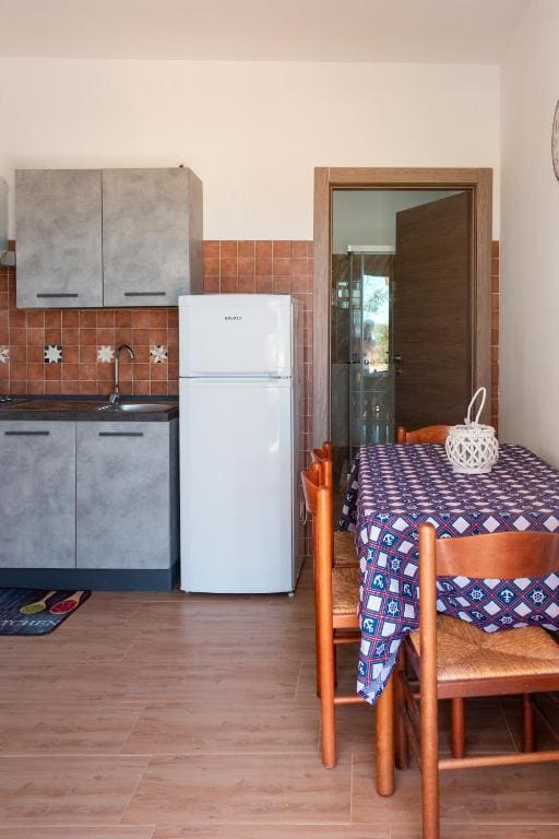 Two-Bedroom Apartment room - Image 1