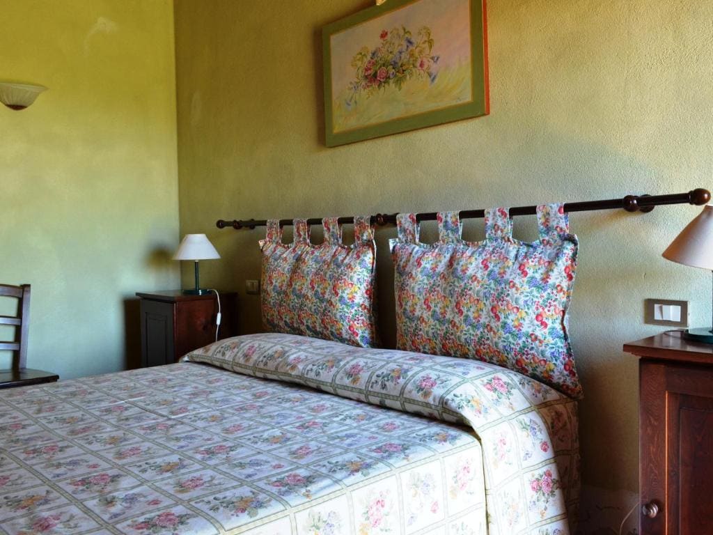 Two-Bedroom Apartment (6 Adults) - Annex room - Image 3