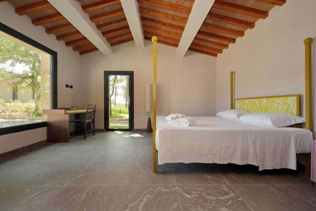 Double Room with Garden View room - Image 1