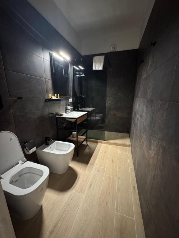 Suite with Balcony room - Image 1