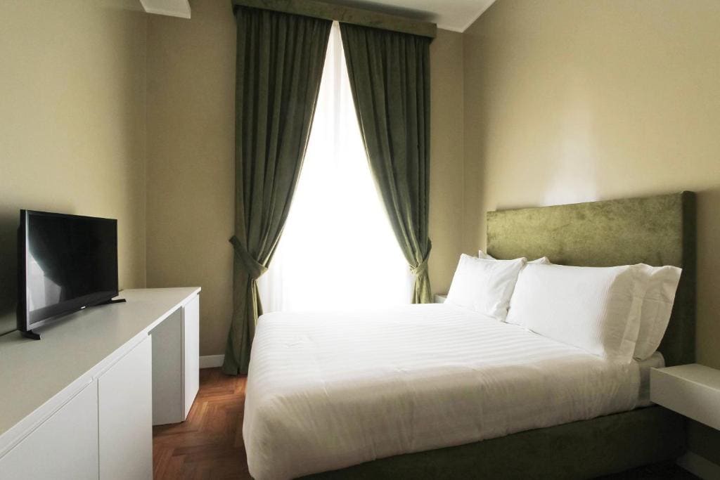 Standard Double Room room - Image 2