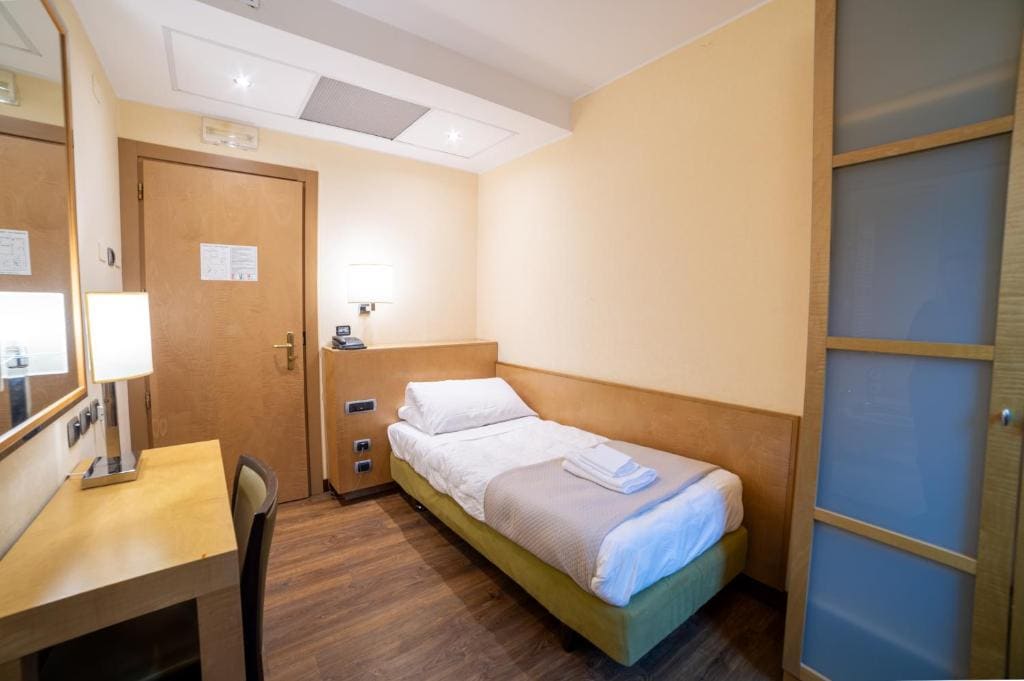 Single Room room - Image 2