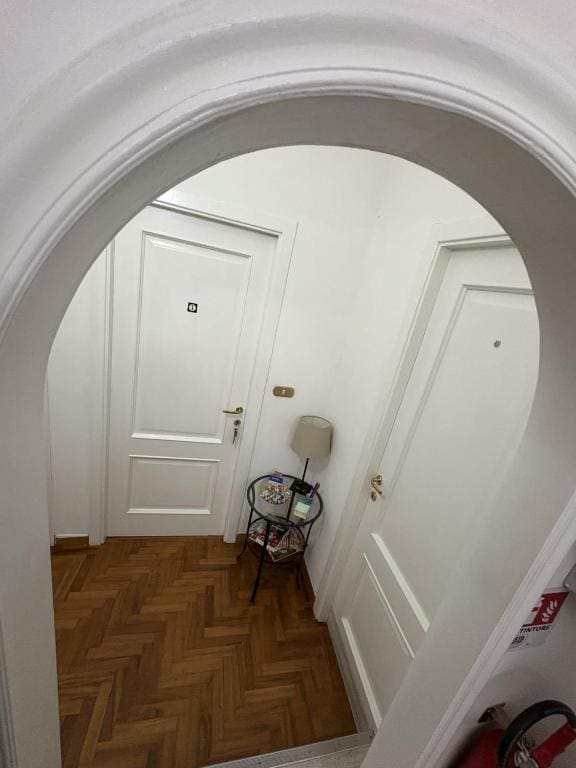 Triple Room with City View and Private Bathroom room - Image 3
