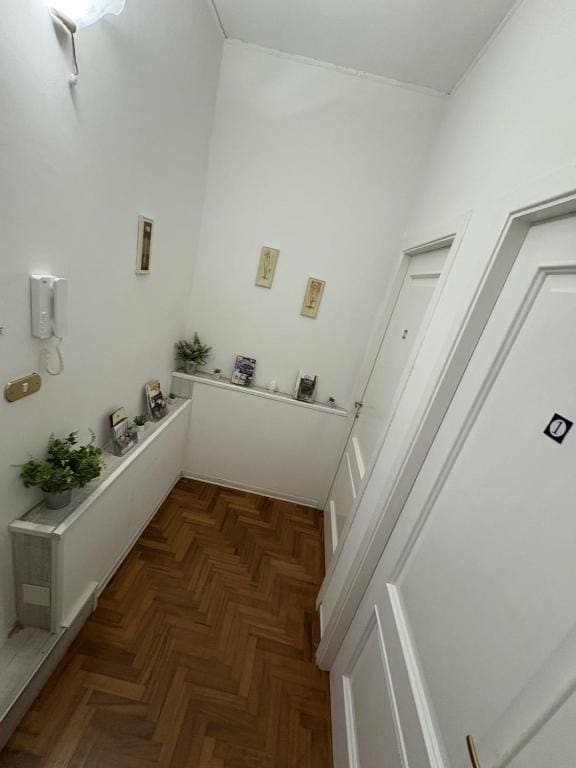 Triple Room with City View and Private Bathroom room - Image 1