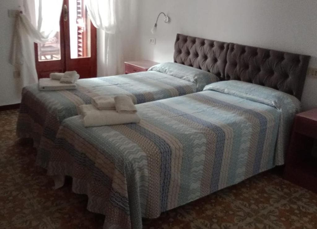 Double or Twin Room room - Image 3