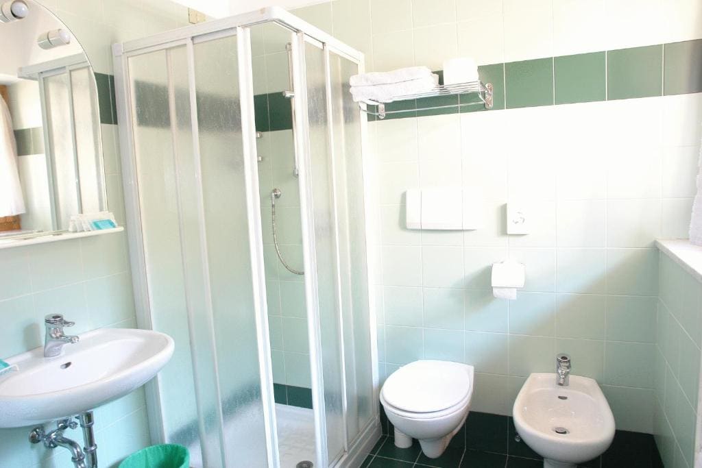 Double or Twin Room room - Image 3