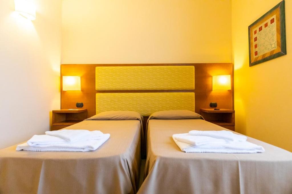 Economy Double or Twin Room room - Image 2
