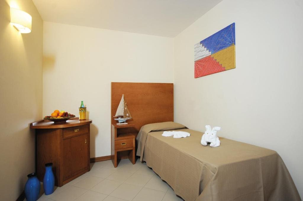 Standard Single Room room - Image 1