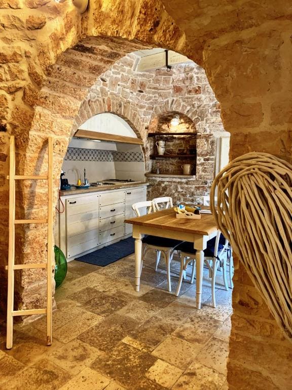 Superior Trullo room - Image 2