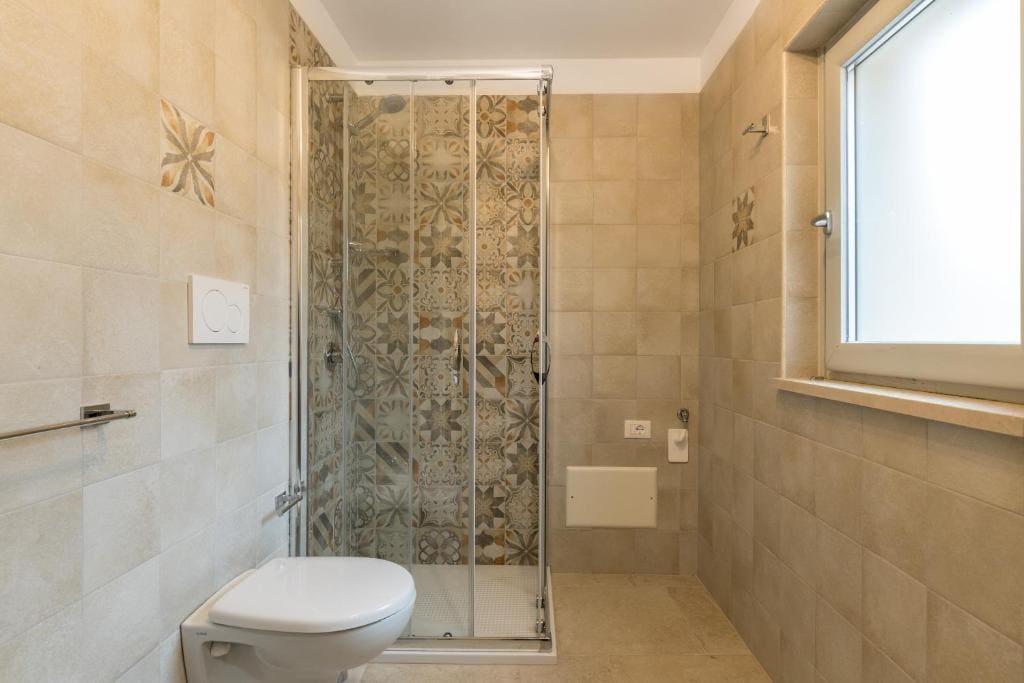 Apartment room - Image 1