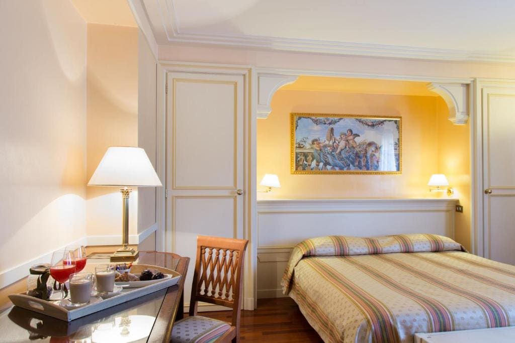 Classic Double Room room - Image 1