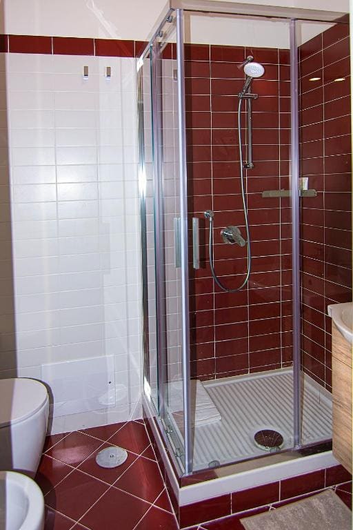 Double Room with Private Bathroom room - Image 3
