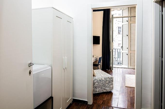 Triple Room with Private Bathroom room - Image 2
