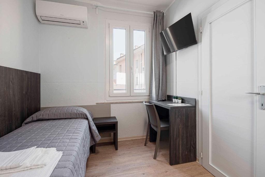 Twin Room room - Image 2