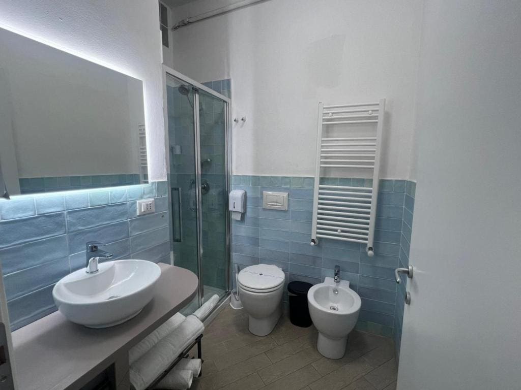 Triple Room with Private Bathroom room - Image 1