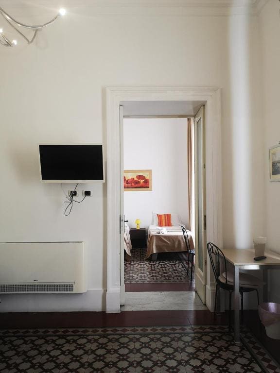 Junior Suite with Balcony room - Image 3