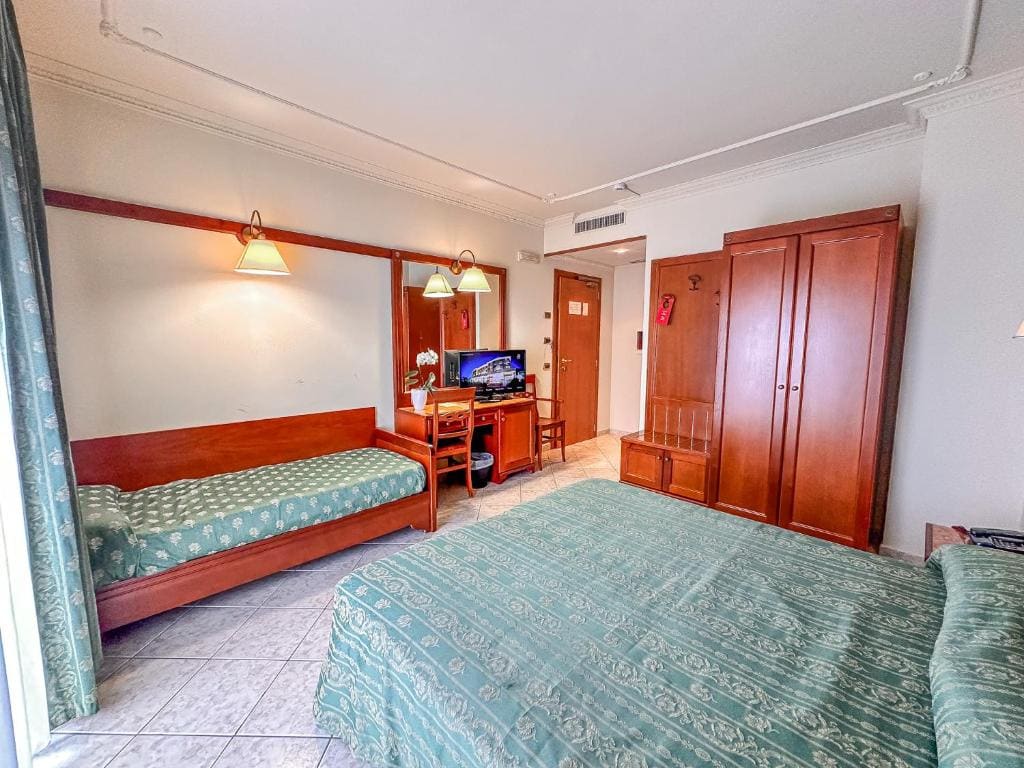 Triple Room room - Image 2