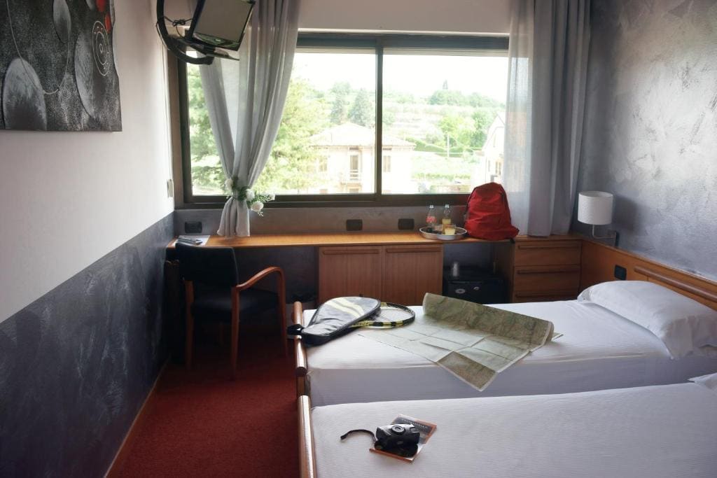 Twin Room room - Image 1