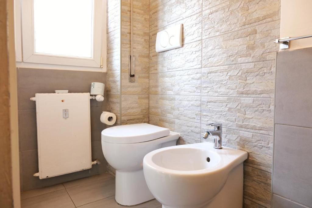 Triple Room with Private Bathroom room - Image 3