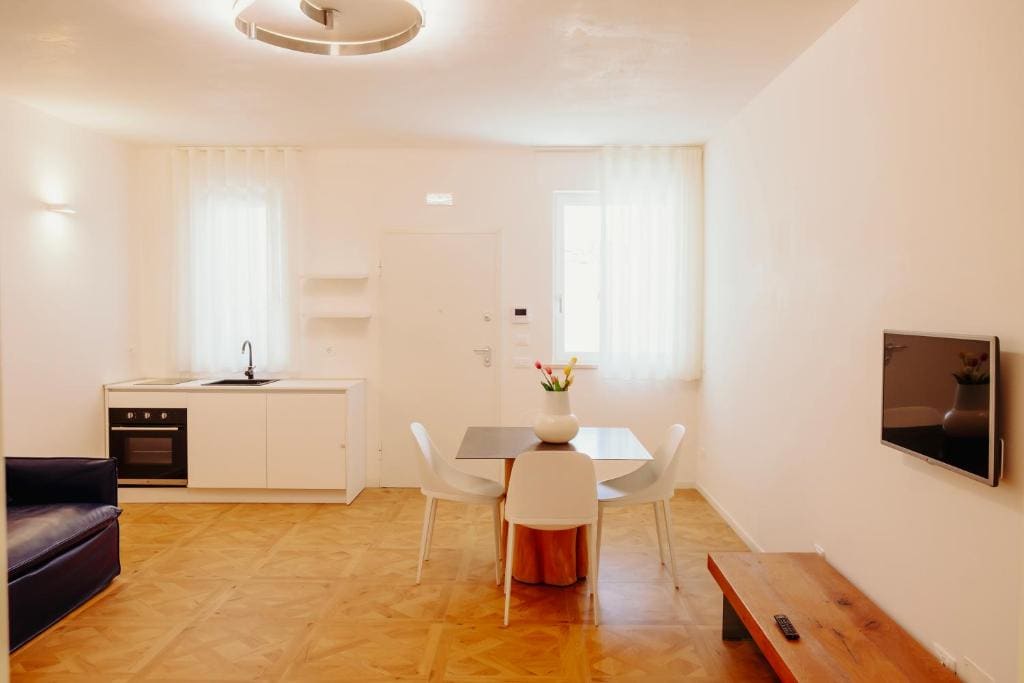 Standard Double or Twin Room room - Image 2