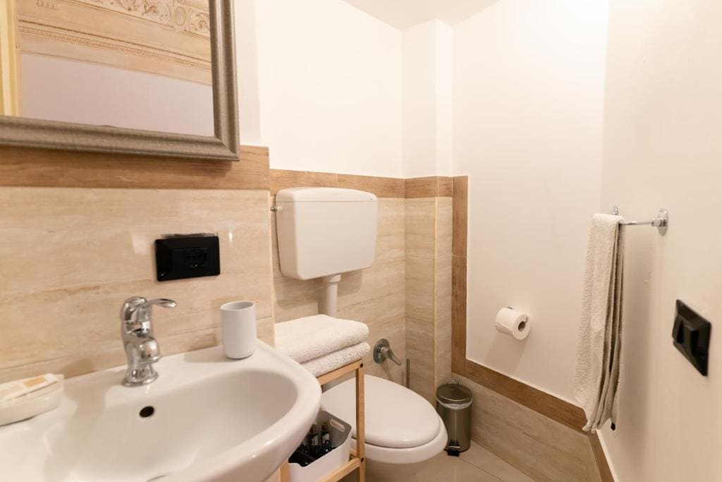 Standard Queen Room room - Image 3