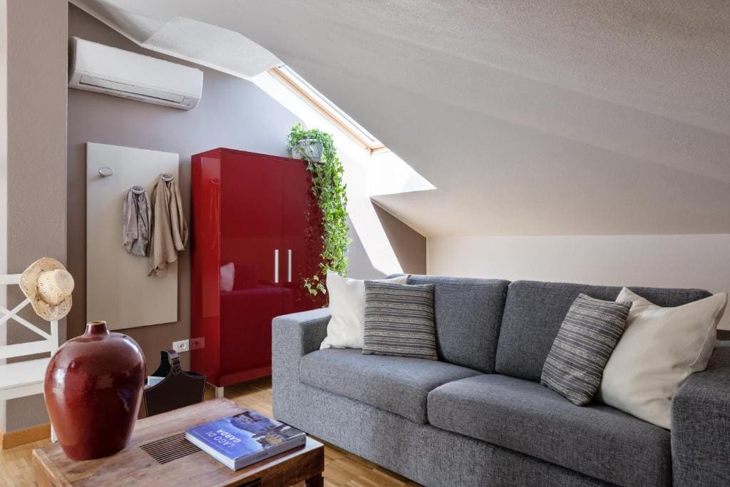 Apartment with Terrace room - Image 1