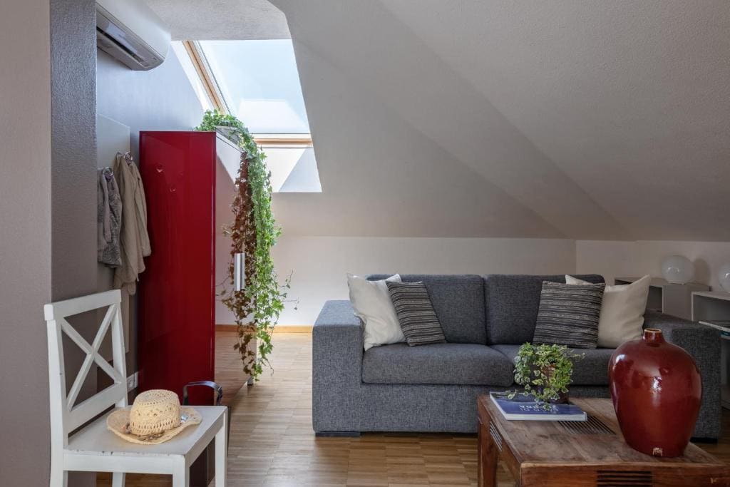 Apartment with Terrace room - Image 3