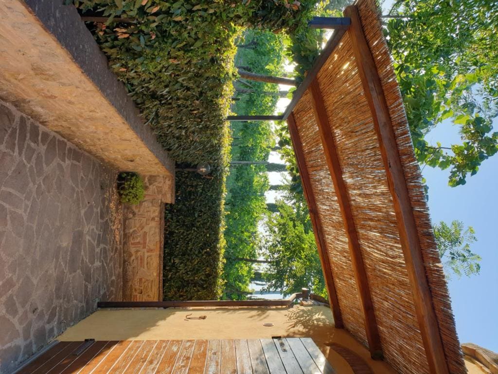 Vacation Home room - Image 1
