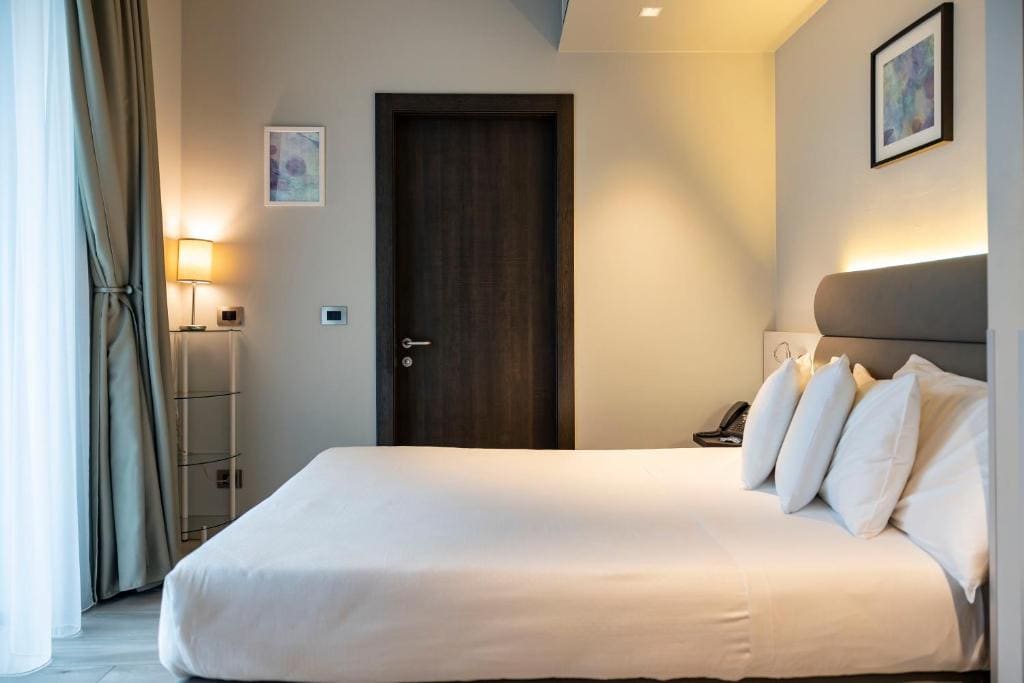 Classic Double or Twin Room room - Image 2