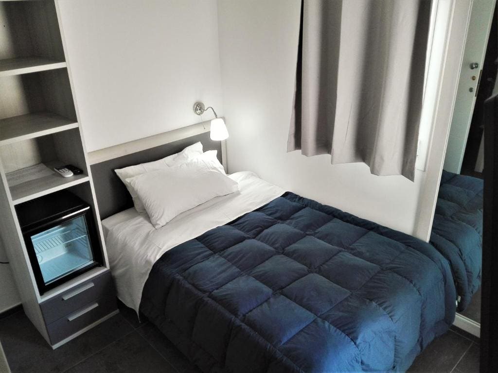 Superior Single Room room - Image 2