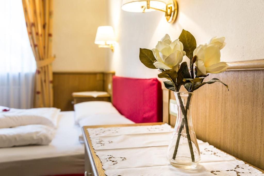 Suite room - Image 1