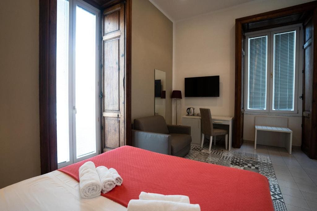 Superior Double Room room - Image 3