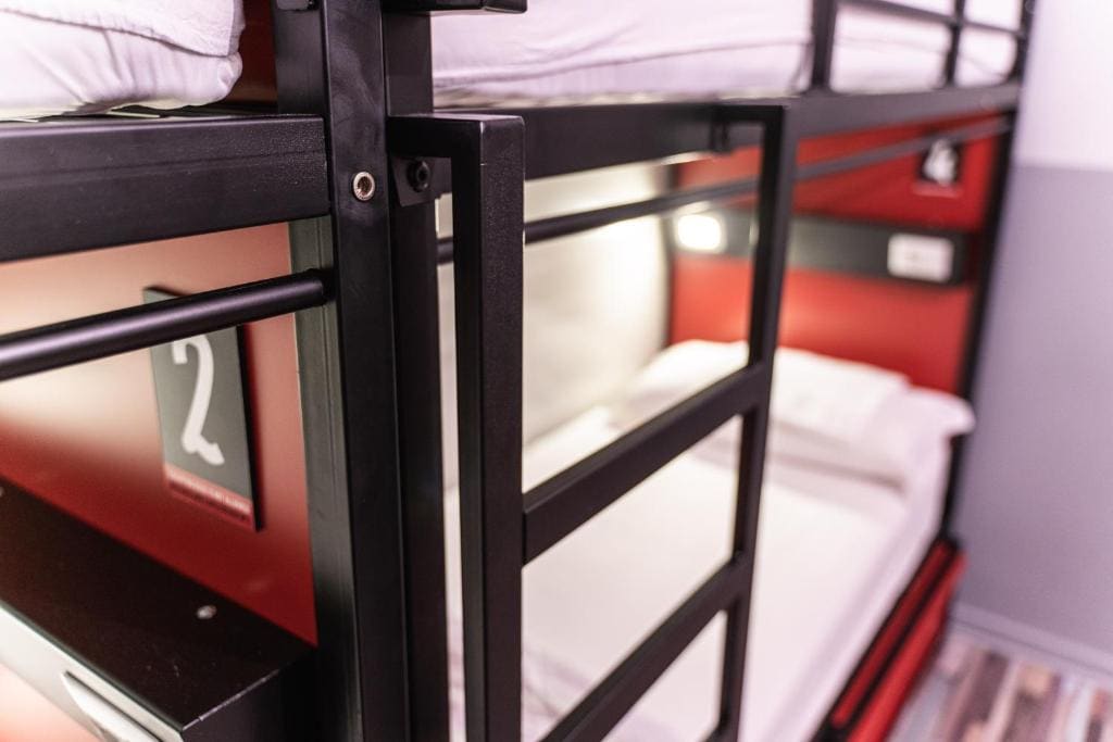6-Bed Mixed Dormitory Room room - Image 2