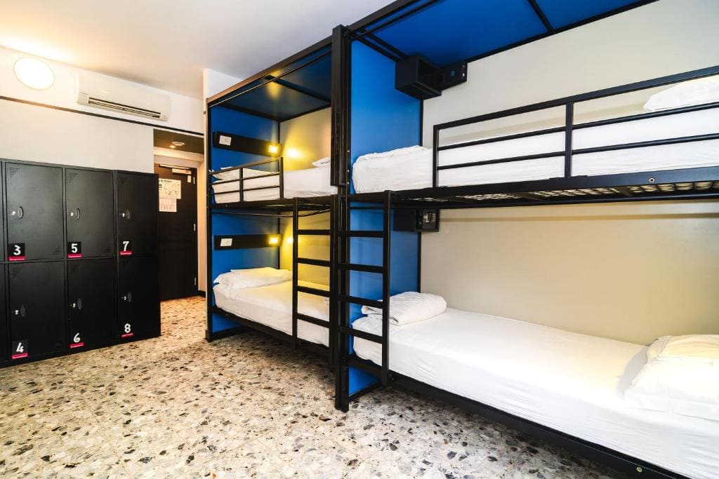 Bed in 8-Bed Mixed Dormitory Room room - Image 1