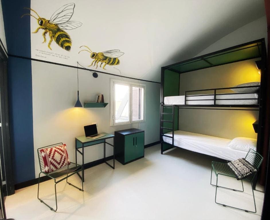 Quadruple Room with Bathroom room - Image 1