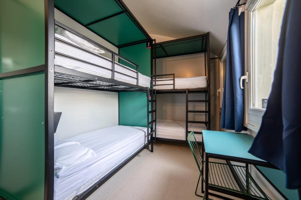 Quadruple Room with Bathroom room - Image 3
