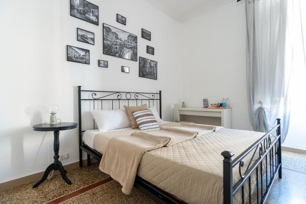 Deluxe Triple Room room - Image 3