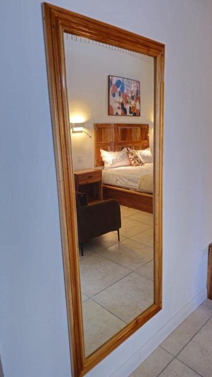 Deluxe Double Room with Balcony room - Image 2