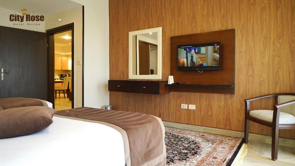ROYAL TWO BEDROOM SUITE room - Image 1