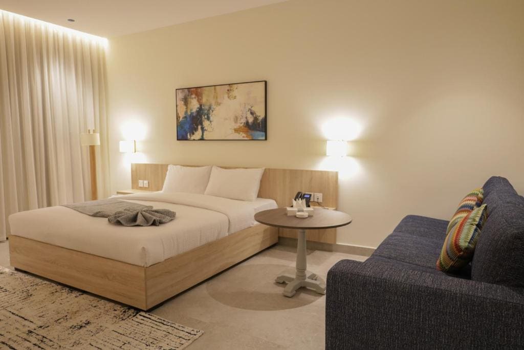 Suite room - Image 1