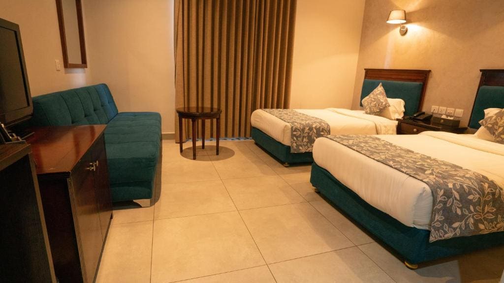 Standard Double or Twin Room room - Image 3