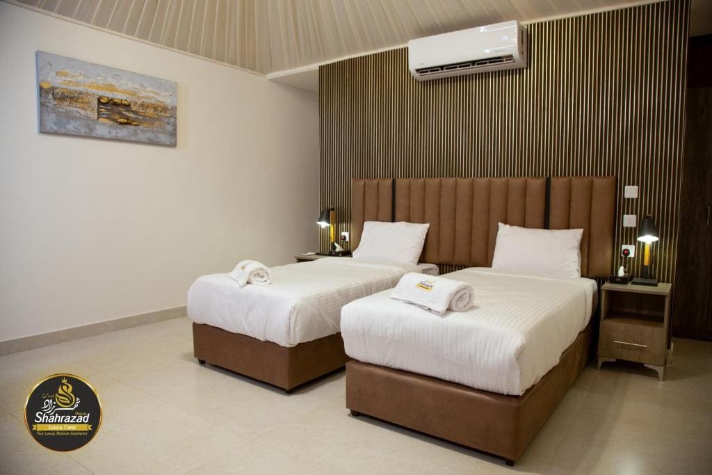 Deluxe Double or Twin Room with Mountain View room - Image 1