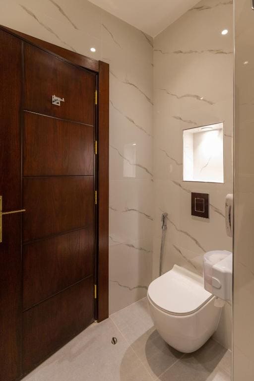 Family Suite with Balcony room - Image 2