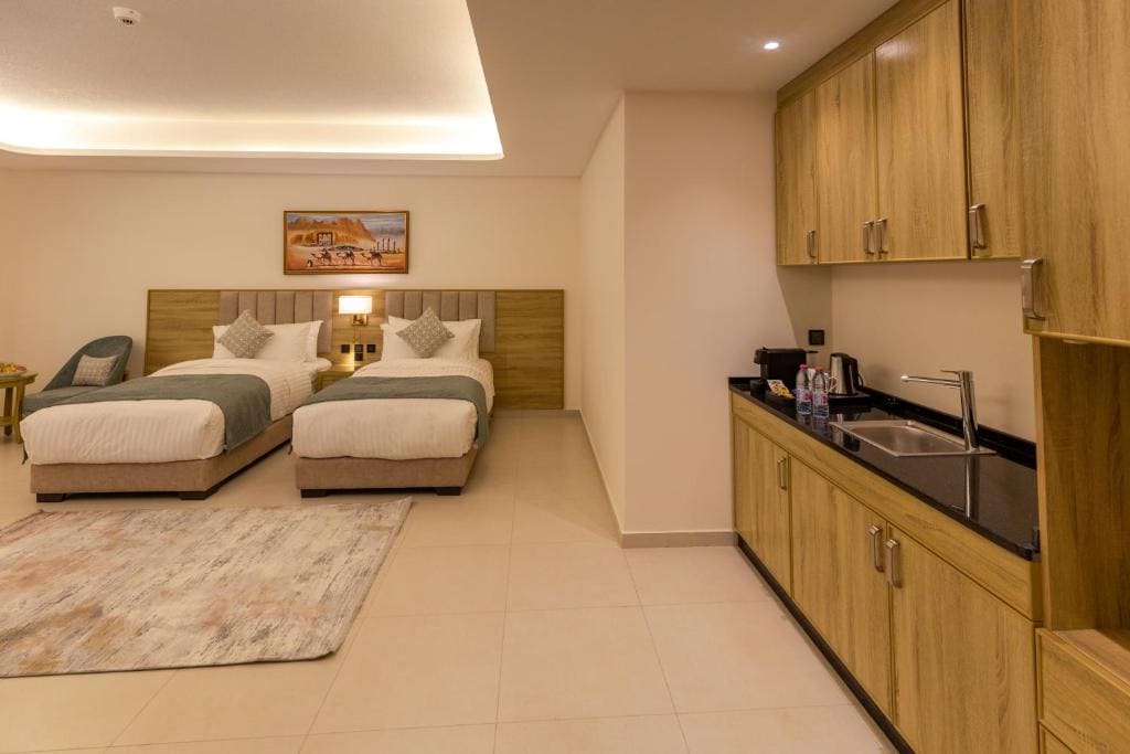 Family Suite with Balcony room - Image 1