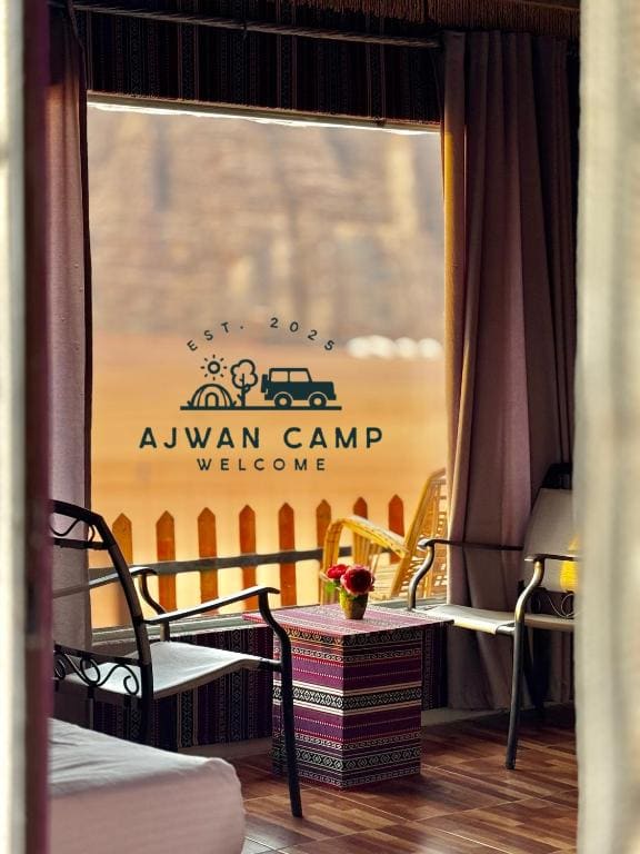 Deluxe Double Room room - Image 1