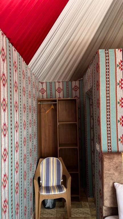Single Room with Mountain View room - Image 2